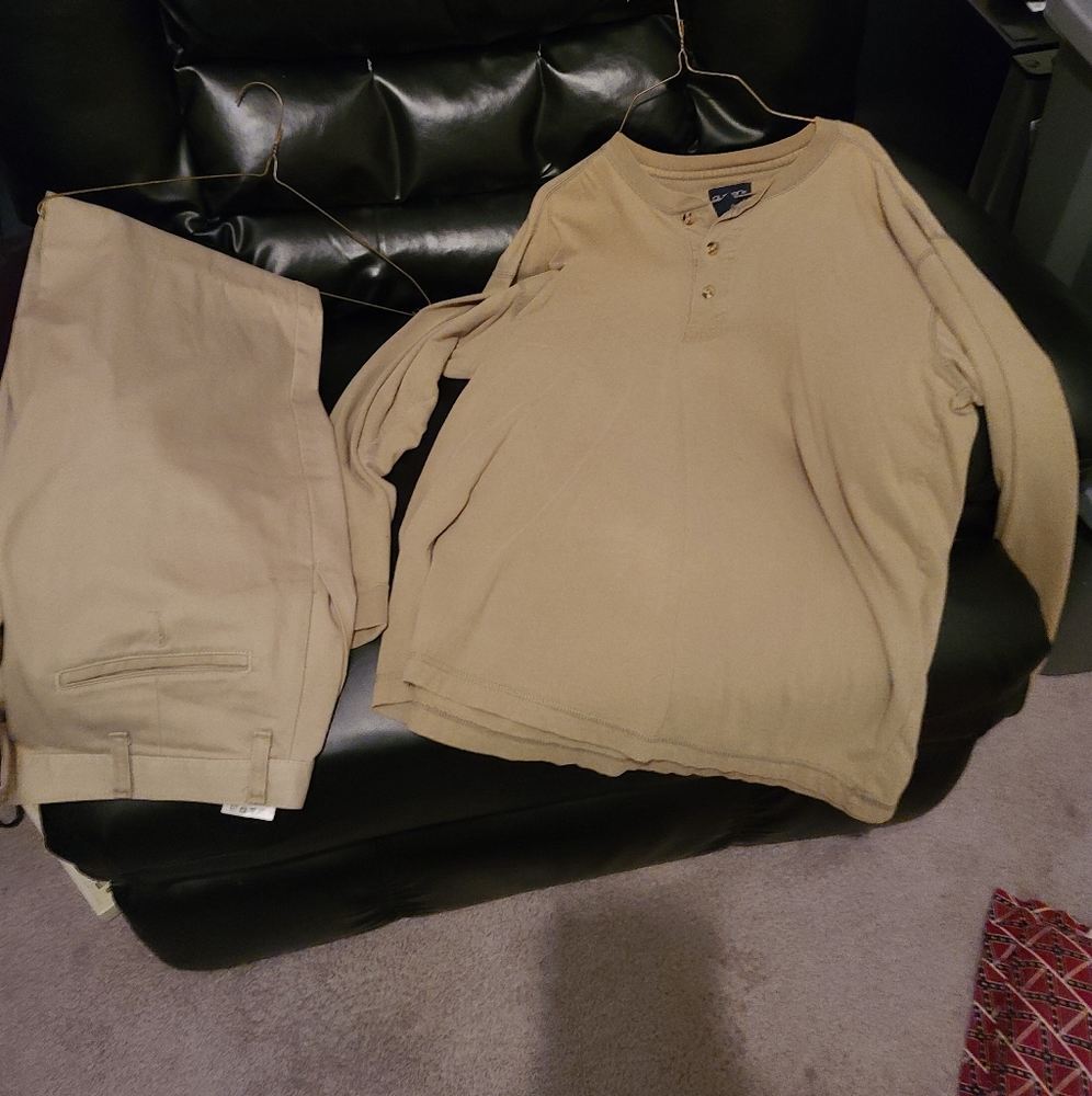 Mens khaki set